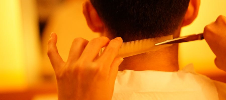 東京目黒にあるハイエンド理容室の求人採用「新感覚理容室LINK」