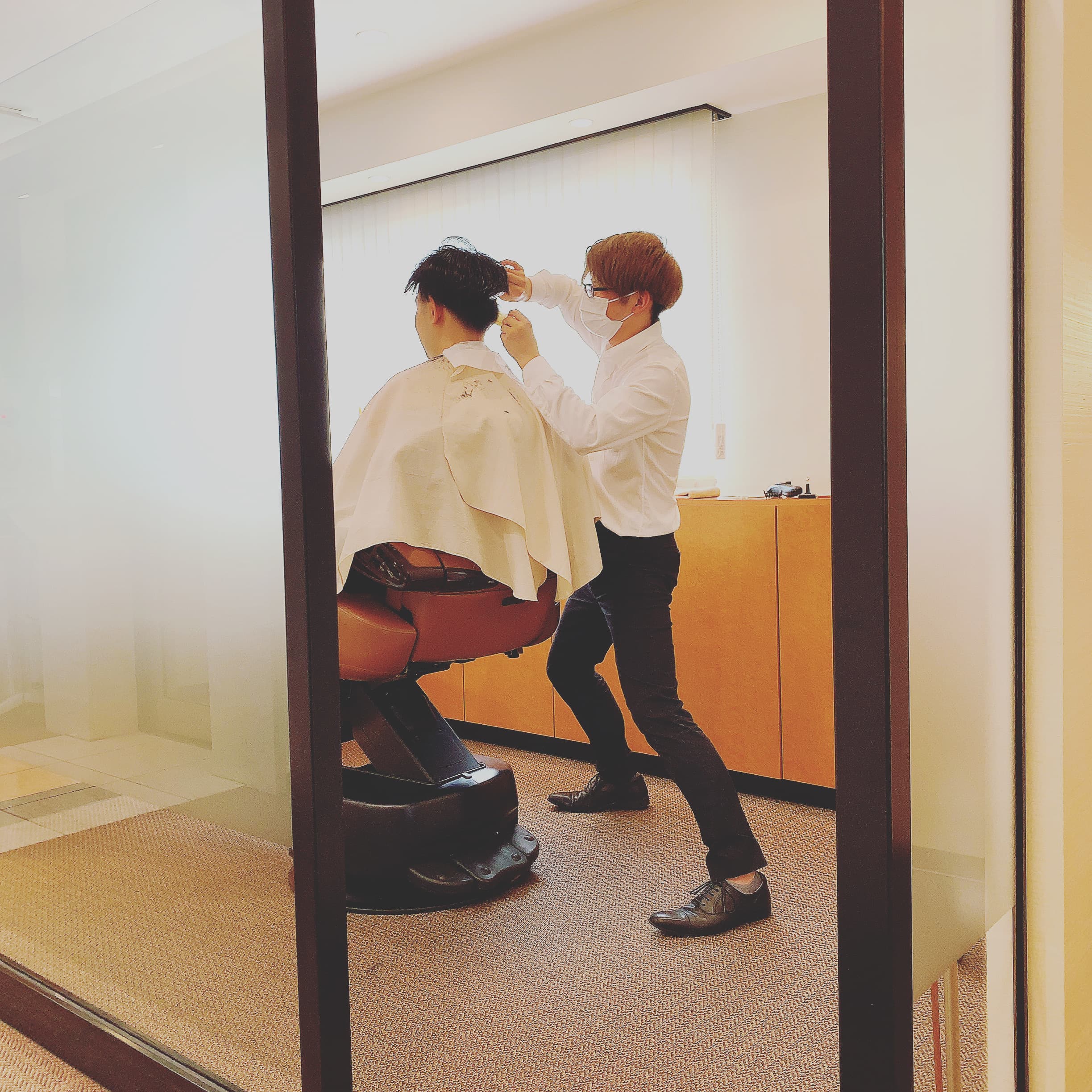 東京目黒|新感覚理容室LINK(リンク)求人採用のご案内