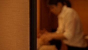 東京の高級理容室の求人｜新感覚理容室LINK（リンク）